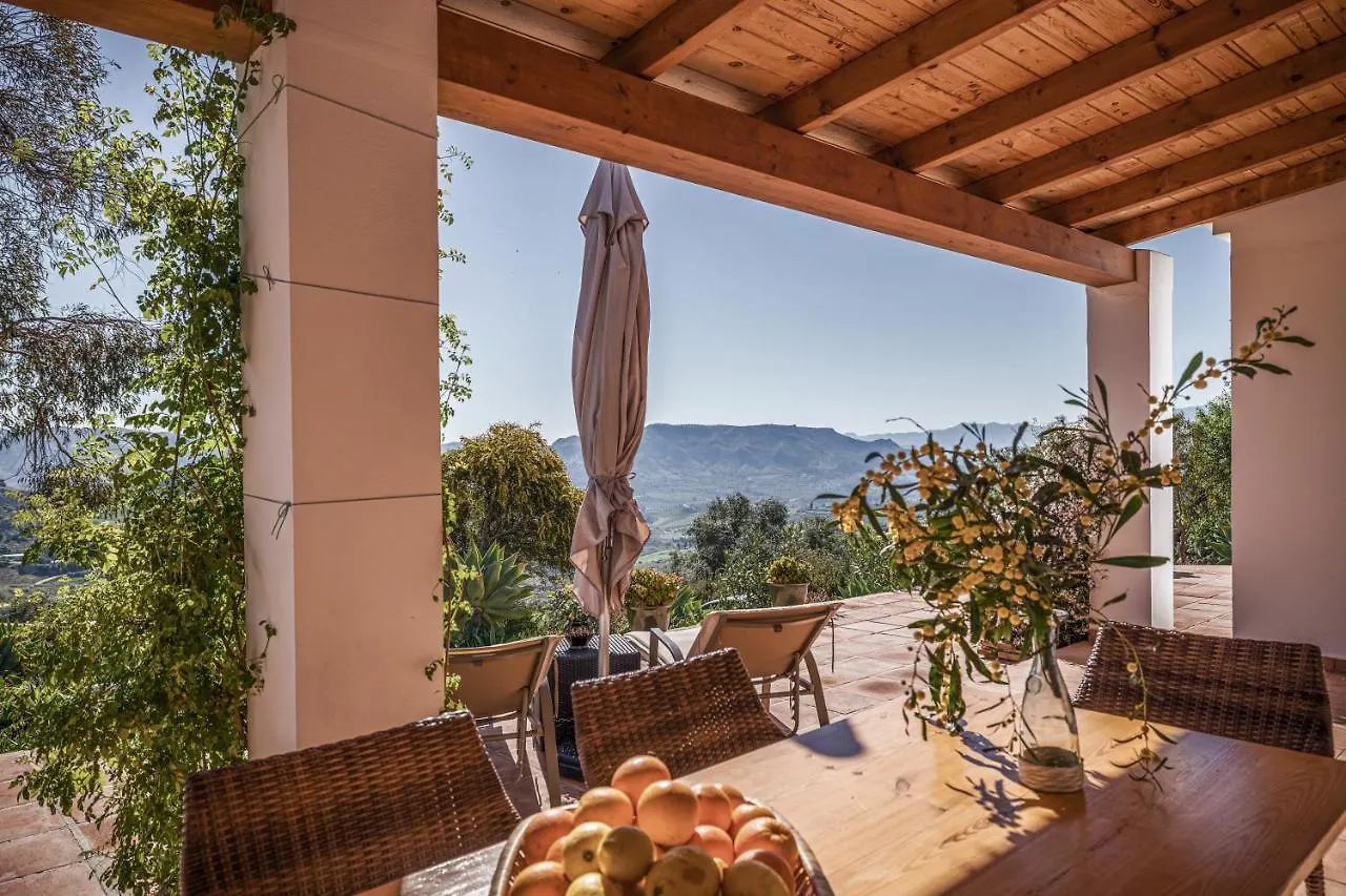 Holiday home Casa Siri By Rosas Cantares Pizarra